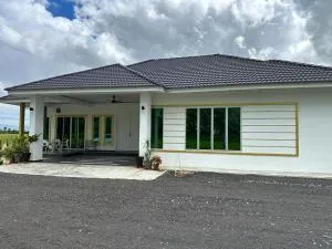 Homestay Villa Amyrul - Kampung Sentang