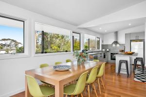 Evans Beach Retreat