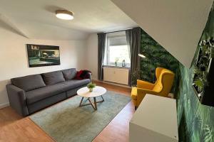 Frisch renovierte Ferienwohnung Haldenblick für 2-4 Personen, zentral gelegen