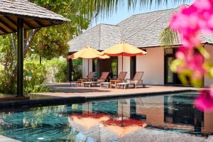 Sun Siyam Iru Fushi with Free Transfer