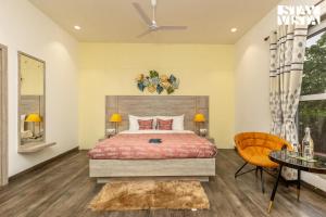 Corbett Calling with Projector Set-Up by StayVista