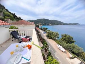 Terrace studios with panoramic seaview