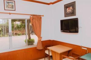 บ้านพร้อมพงศ์ Ban Prompong