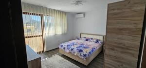 Д и В 3 - D & V 3 Apartment