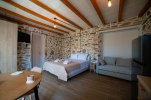 Epithea Suites Kythnos Keli