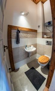 Minifaktúra Loft Apartman & Reggeliző és Ételbár