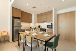 Spacious 1-Bedroom in Summer, Lagoon Access Feature - Allsopp&Allsopp