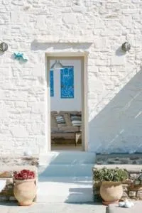 Villa Cycladique avec piscine à débordement vue imprenable sur la mer - Logaras