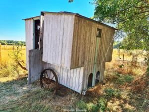 Sejours a la campagne Manoir du Bois Joly - Cabanes de Berger : photos des chambres