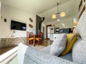 Maisons de vacances Bonita casa. Gran jardin. Con wifi. : photos des chambres