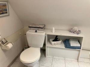 Maisons d'hotes La Noisetiere : photos des chambres