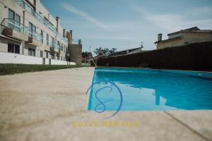 Suave Mar Flat by TonsdeVerde