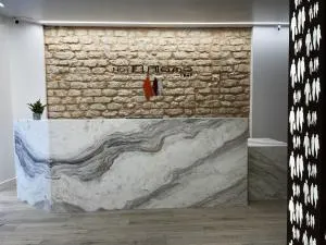 阿拉莫酒店 - 泰拜尔盖