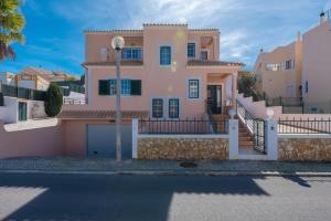 Villa Santa Maria - close to Albufeira old town