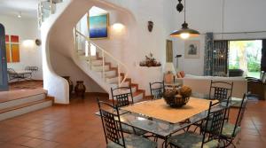 Villa Pinhal- Beautiful Villa located in quiet area