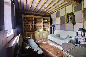 Château de Rienne met sauna & hottub & pooltafel