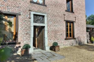 Château de Rienne met sauna & hottub & pooltafel