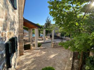 Holiday home Bilini Dvori - house with swimming pool