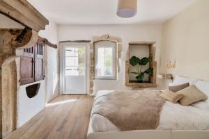 Maisons de vacances Superbe maison en pierres : photos des chambres