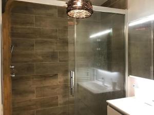 Appartement confortable calme avec terrasse proche métro - accueil personnel