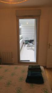 Appartement confortable calme avec terrasse proche métro - accueil personnel