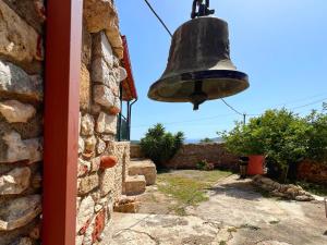 Leonidas Guest House
