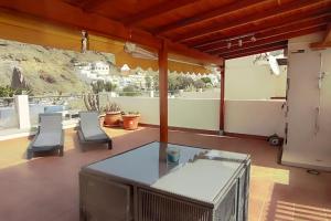 Paraíso con gran solarium privado en playa Mogán - 4hvězdičkové hotely ve městě Puerto de Mogán