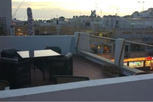 Paraíso con gran solarium privado en playa Mogán