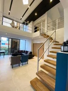 Villa Ramses Fidjrosse Benin , 7 pièces Rooftop + 5 min plages - Cococodji