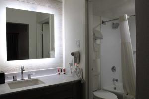 Ramada by Wyndham North Platte