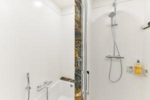 EXIGEHOME-Maison avec terrasse privée