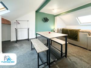 Free Parking - Family Stays - Spacious