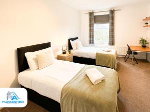 West end By Furnished Accommodation - Free Parking - Family Stays - Spacious