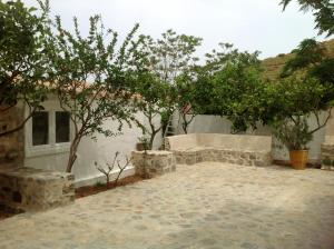 Kikis Houses Vlichos