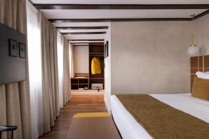 Hotels Hotel Le Colombier : photos des chambres