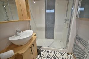 Pendle View Retreat - Holiday Park