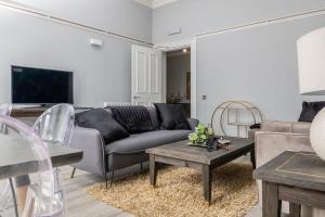 Beautiful 4 bed flat in perfect central location