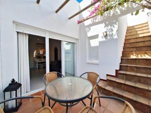 Torrelaguna Atico - WiFi, terraza & piscina comunitaria