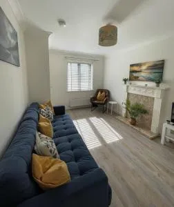 Comfortable Home w Private Parking Charlestown - 查尔斯敦