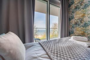 Złota Perła z Widokiem na Morze by Perłowa Przystań Rent