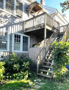 Luxury Water-View West End Condo