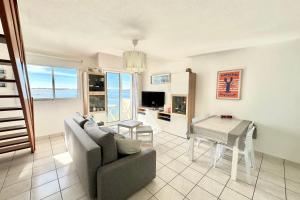 Appartements Feet in the water breathtaking 180 sea view! : photos des chambres