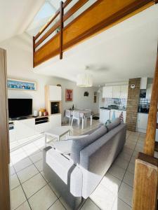 Appartements Feet in the water breathtaking 180 sea view! : photos des chambres