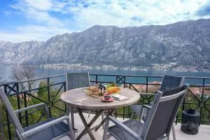 Sea view apartment in Kotor Bay - Prčanj