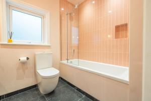 Stunning Broadstairs 5 bed Family Hse, Parking, Garden