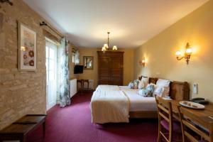 Hotels Hotel Le Clos : Chambre Supérieure - Double ou Lits Jumeaux