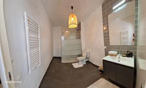 Appartement cosy proche du stade et de la plage