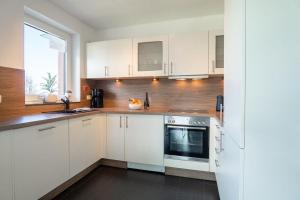 Duenenpark-Heiligenhafen-Haus-Ostseeduene-Wohnung-2-Steuerbord