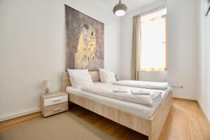 Premium Apartment by Hi5 - Vitkovics Suite