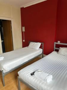 Berkeley Court Hotel